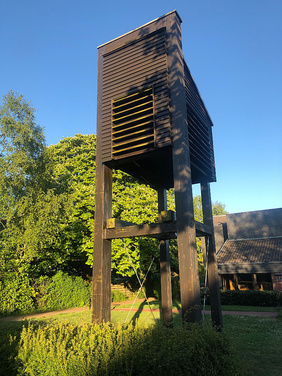 Glockenturm des Lukas-Hauses